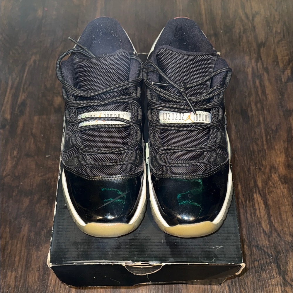 Jordan Kids Sneakers Black and White